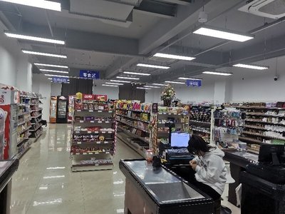 鞋帽零售店員 專(zhuān)業(yè)服務(wù)與銷(xiāo)售技巧
